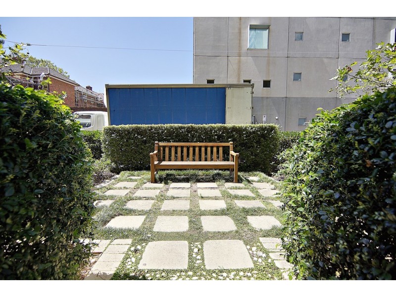 1302/82 Queens Road, Melbourne VIC 3004