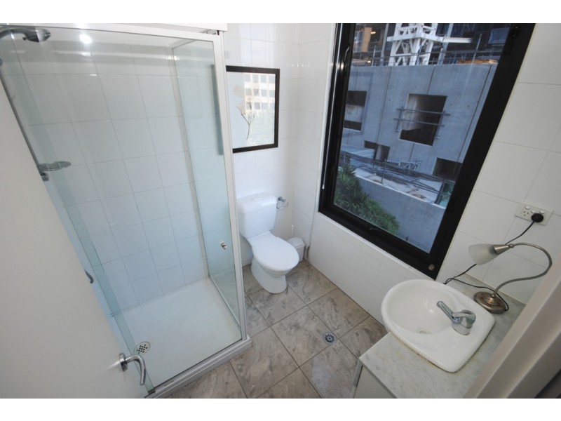 REF 04260/183 City Road, Southbank VIC 3006