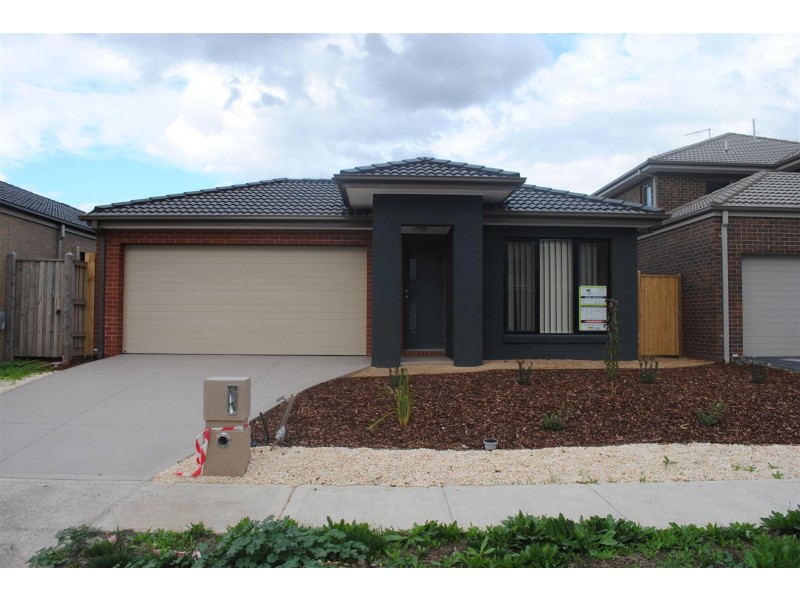 15 Seacoast Street, Point Cook VIC 3030