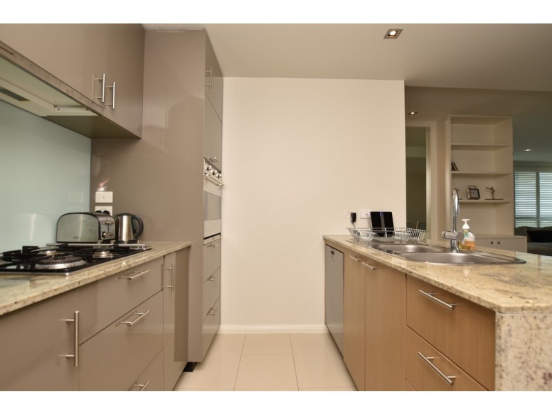 705A/480 St Kilda Road, Melbourne VIC 3004