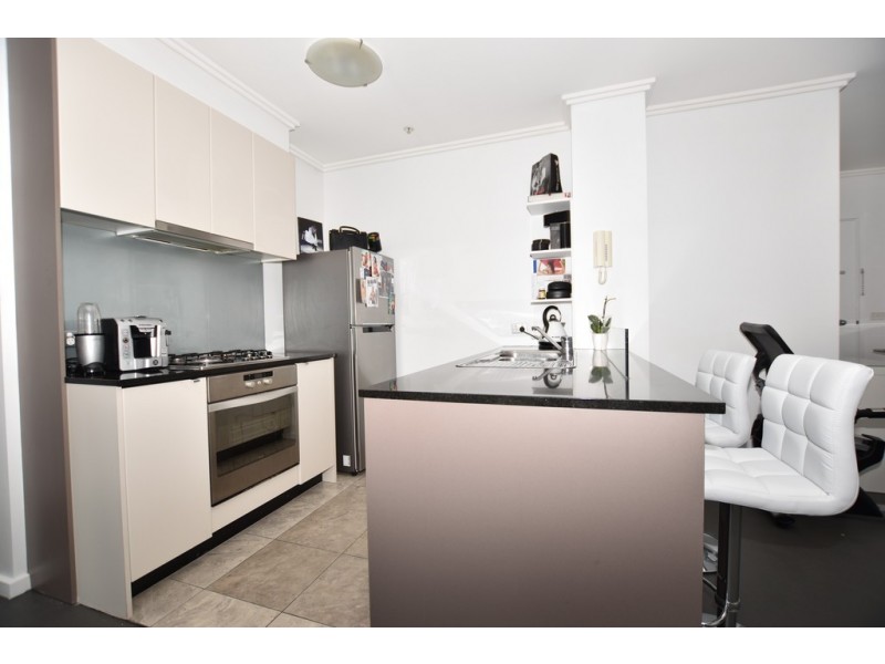 REF 042750/88 Kavanagh Street, Southbank VIC 3006
