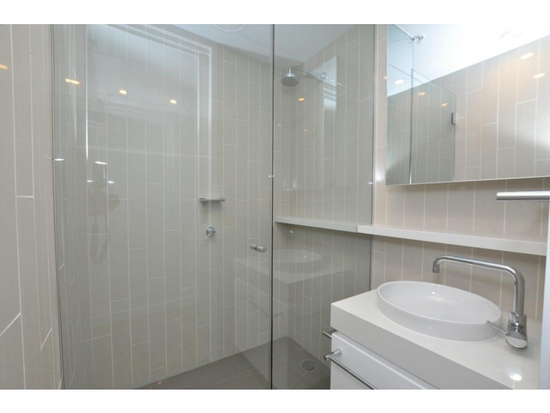 807/338 Kings Way, South Melbourne VIC 3205