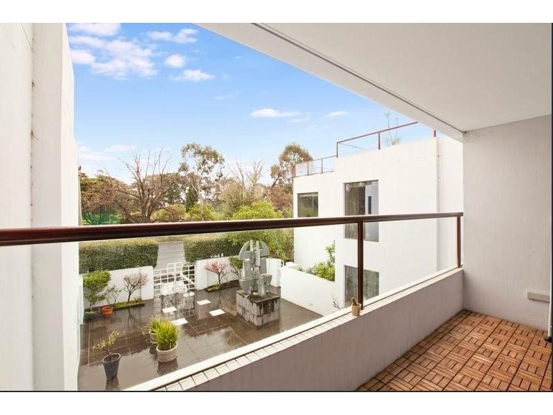 REF 0502B/29 Queens Road, Melbourne VIC 3000