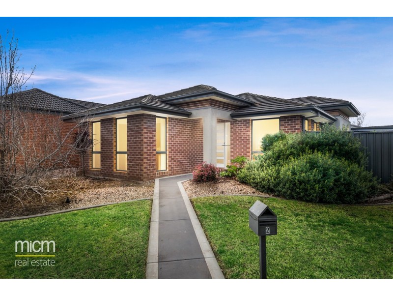 2 Ormesby Place, Deer Park VIC 3023