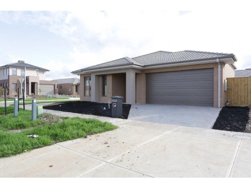 83 Middleton Drive, Point Cook VIC 3030