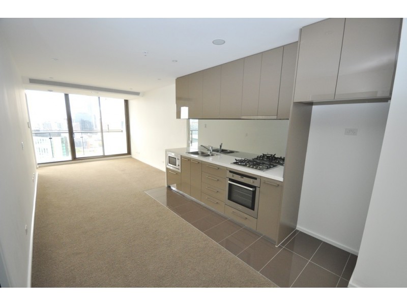 REF 050309/118 Kavanagh Street, Southbank VIC 3006