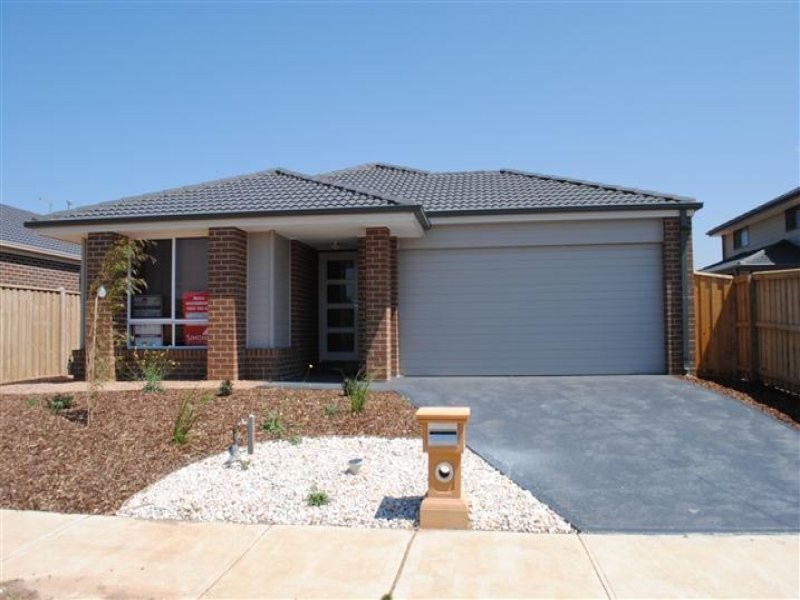 4 Trigg Way, Point Cook VIC 3030