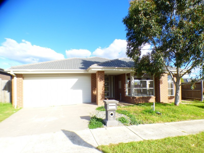 15 Warrego Way, Point Cook VIC 3030