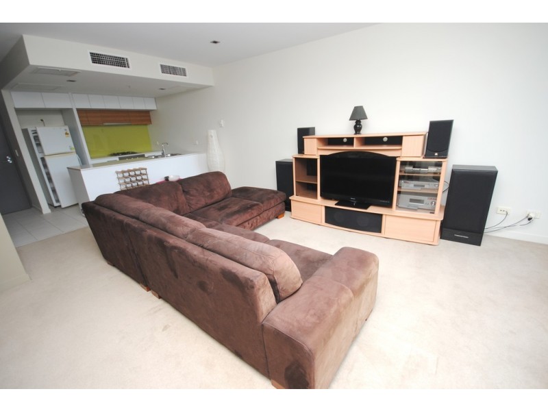 1306/100 Harbour Esplanade, Docklands VIC 3008