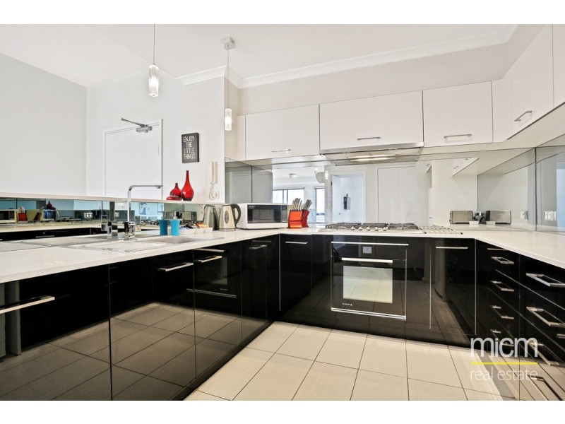 806/102 Wells Street, Southbank VIC 3006