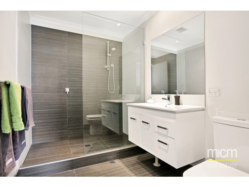 806/102 Wells Street, Southbank VIC 3006