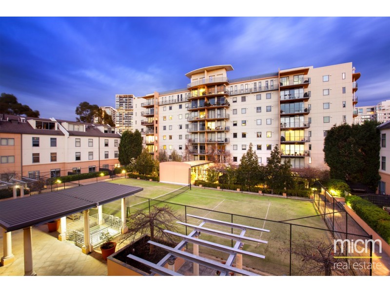 806/102 Wells Street, Southbank VIC 3006