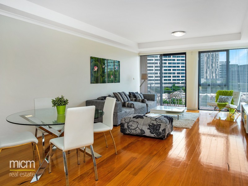 807/102 Wells Street, Southbank VIC 3006