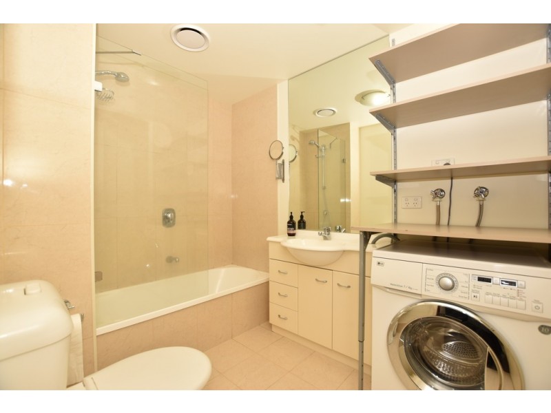 REF 051031/22 Kavanagh Street, Southbank VIC 3006