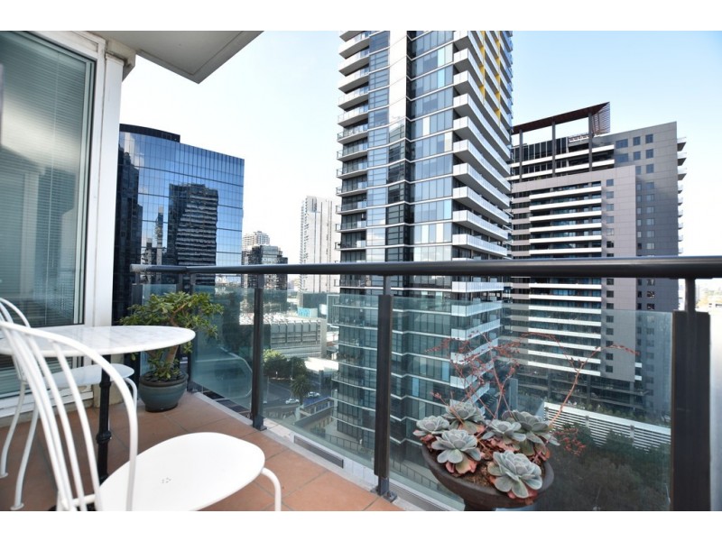 REF 051059/79 Whiteman Street, Southbank VIC 3006