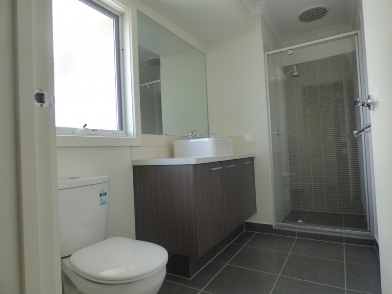 21 Halycon Street, Point Cook VIC 3030