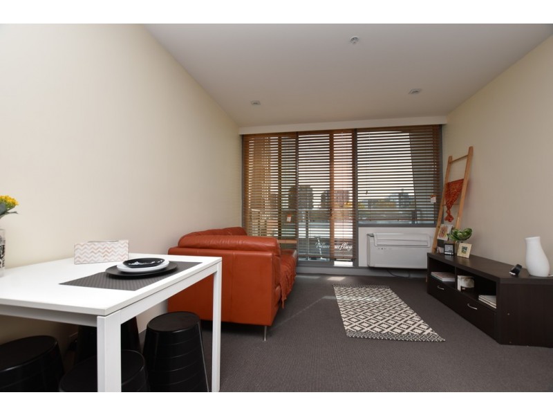 REF 051101/53 Batman Street, West Melbourne VIC 3003