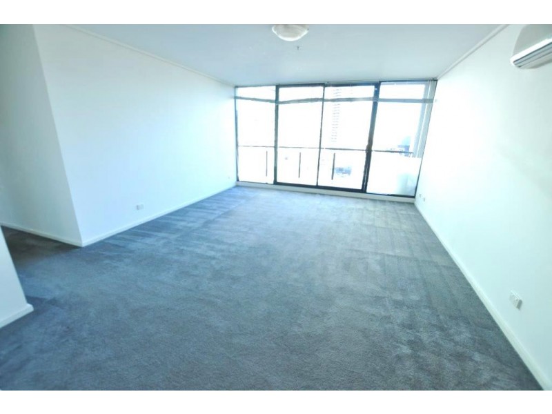 REF 051210/28 Bank Street, South Melbourne VIC 3205