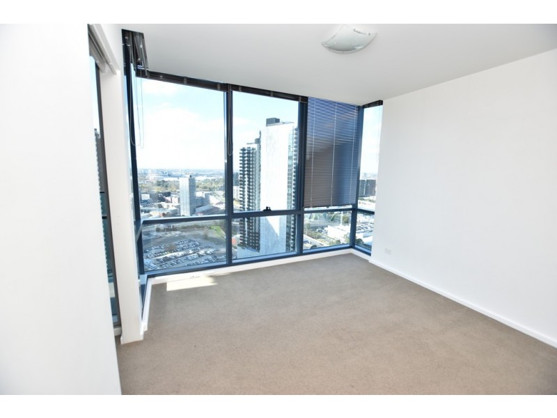 REF 051604/241 City Road, Southbank VIC 3006