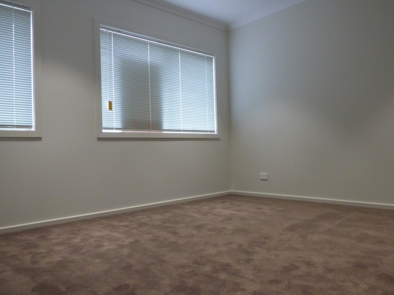 28 Pottery Avenue, Point Cook VIC 3030