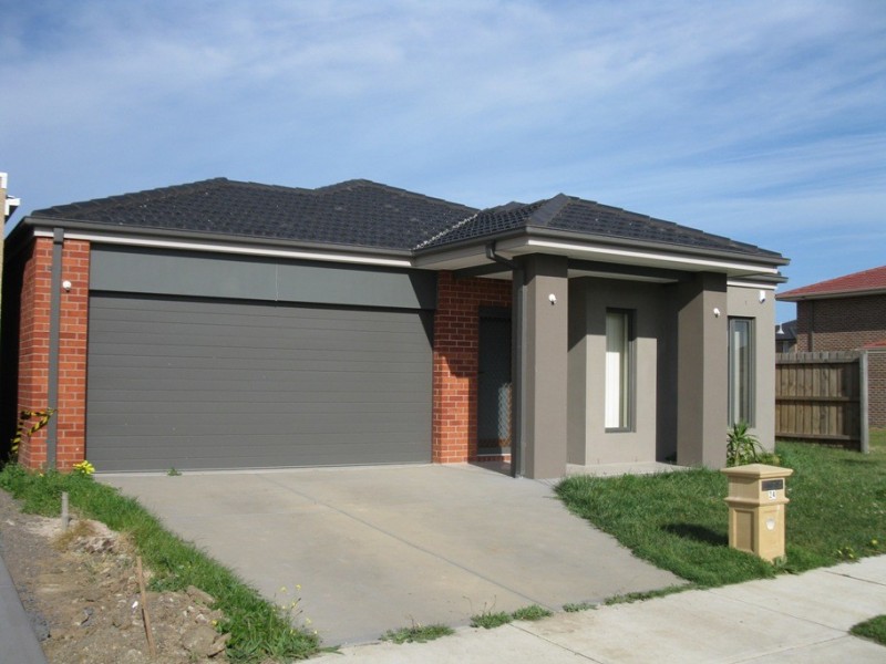 24 Landing Place, Point Cook VIC 3030