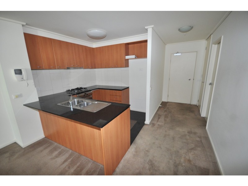 REF 051908/163 City Road, Southbank VIC 3006