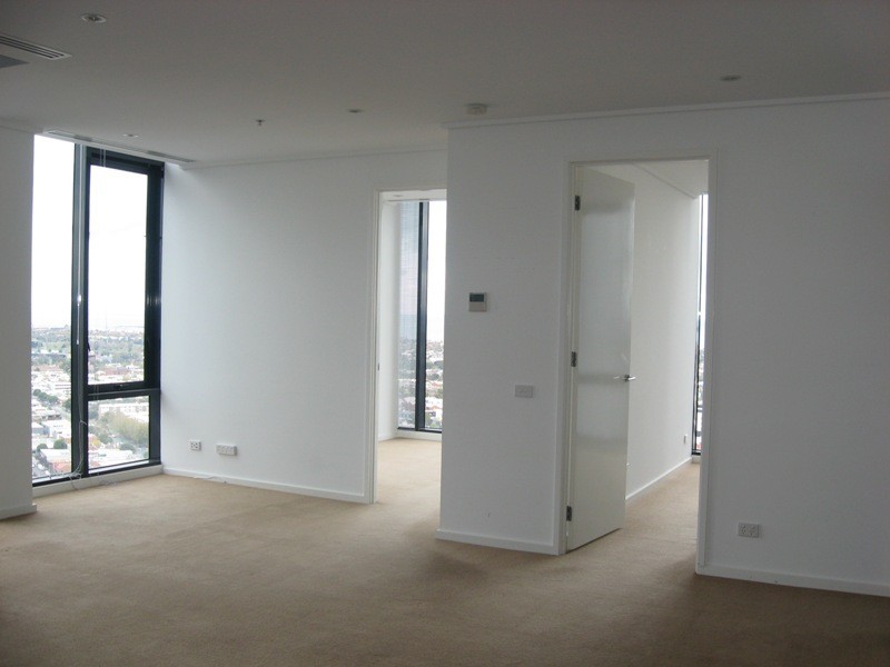 REF 051966/183 City Road, Southbank VIC 3006