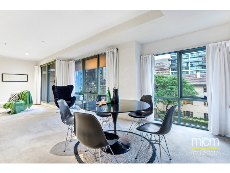 206/15 Queens Road, Melbourne VIC 3004