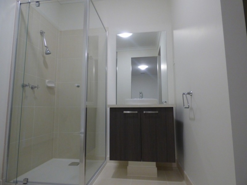 11 Solitude Crescent, Point Cook VIC 3030