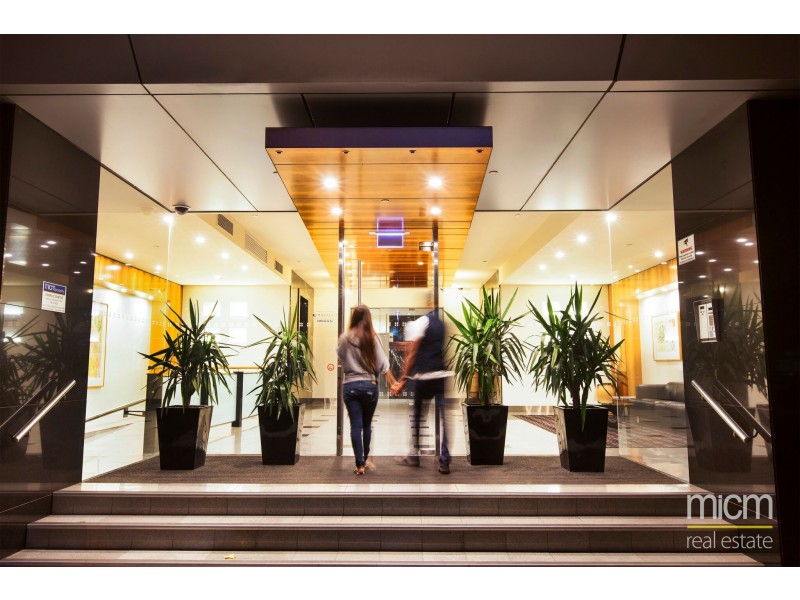 REF 05256/36 Kavanagh Street, Southbank VIC 3006