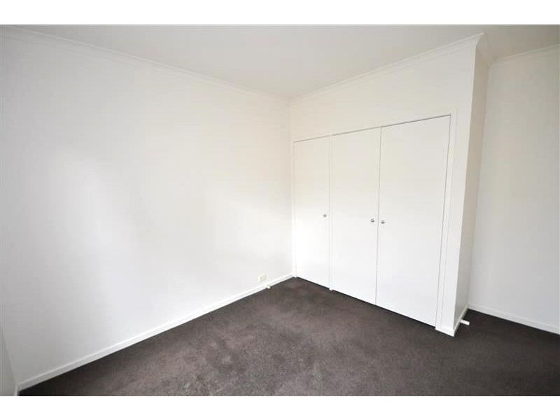 REF 052645/36 Drummond Street, Carlton VIC 3053