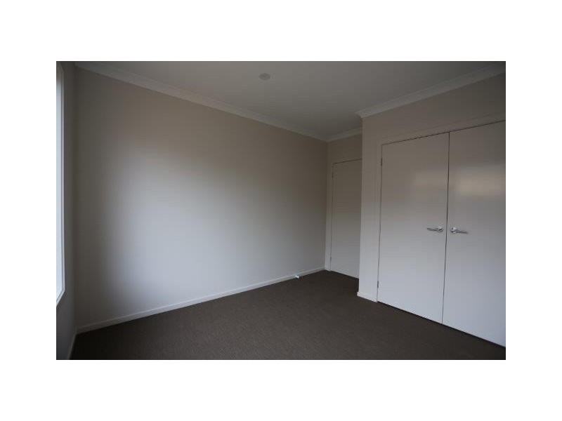 72 Carmen Road, Point Cook VIC 3030