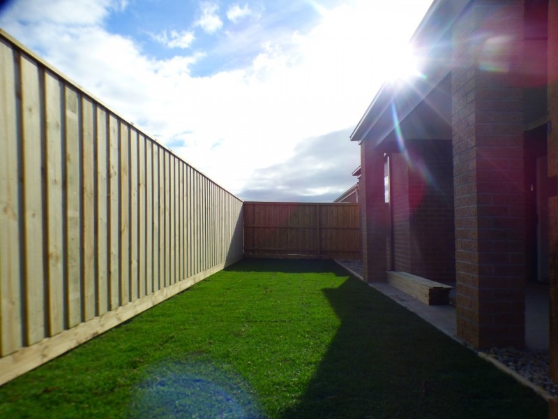 30 Pottery Place, Point Cook VIC 3030