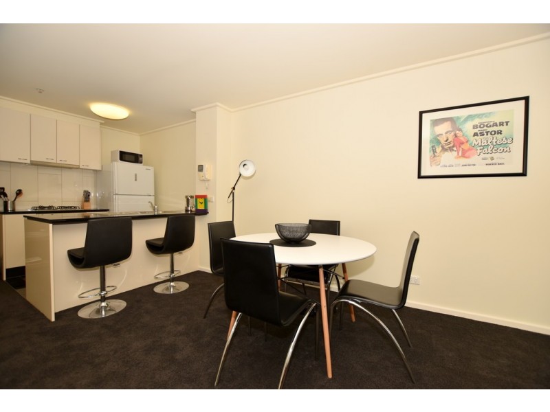 REF 060510/163 City Road, Southbank VIC 3006