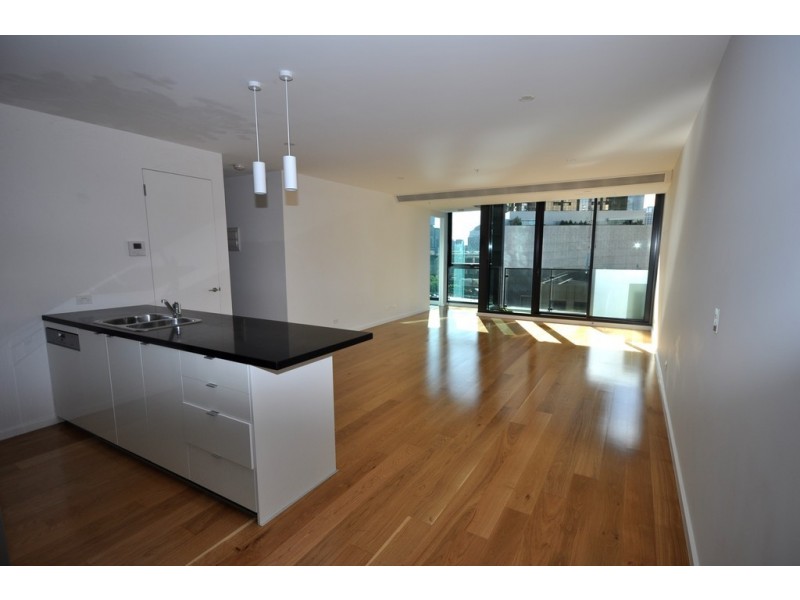 REF 060501/151 City Road, Southbank VIC 3006