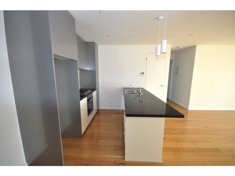 REF 060501/151 City Road, Southbank VIC 3006
