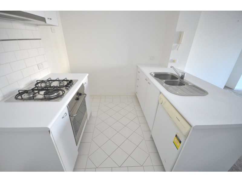 REF 060606/38 Bank Street, South Melbourne VIC 3205