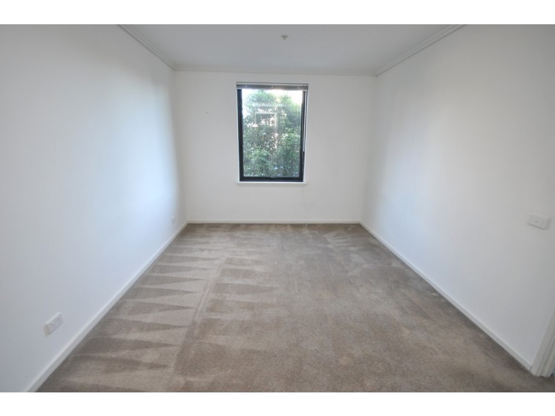 REF 060606/38 Bank Street, South Melbourne VIC 3205