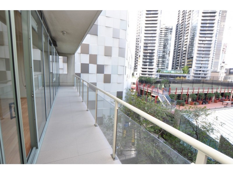 REF 060606/83 Queensbridge Street, Southbank VIC 3006