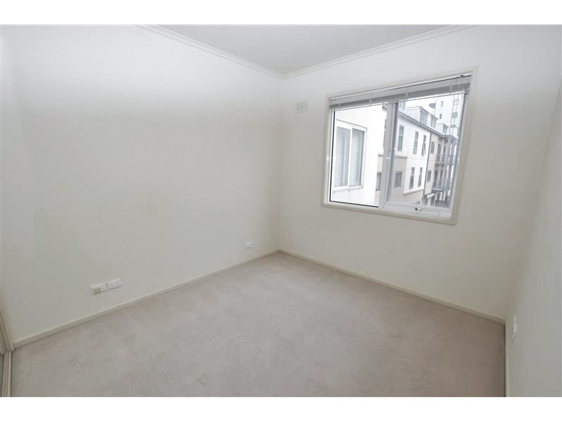 REF 060730/88 Wells Street, Southbank VIC 3006