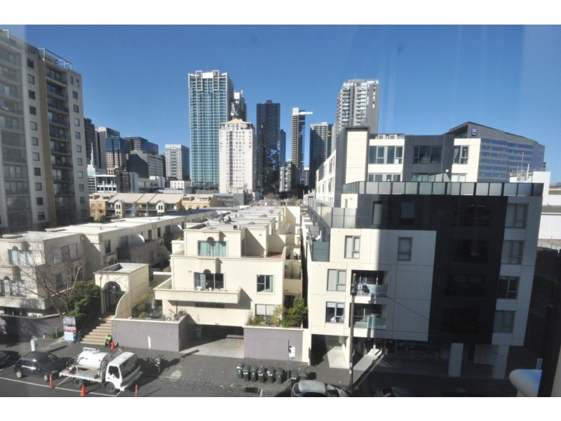 REF 060713/58 Jeffcott Street, West Melbourne VIC 3003