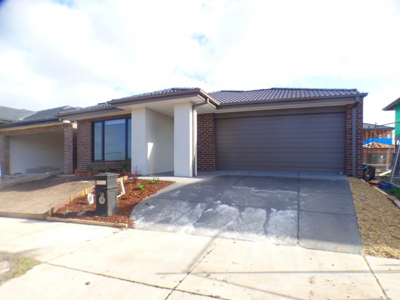 14 Tathra Grove, Point Cook VIC 3030