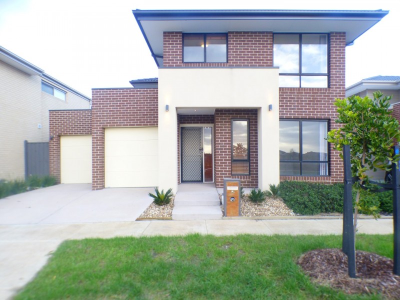 38 Jansar Street, Point Cook VIC 3030