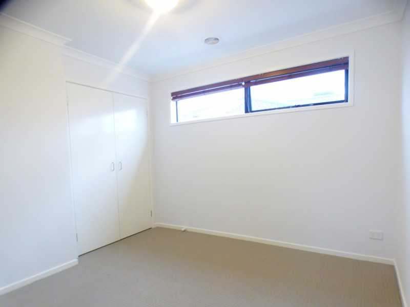 38 Jansar Street, Point Cook VIC 3030