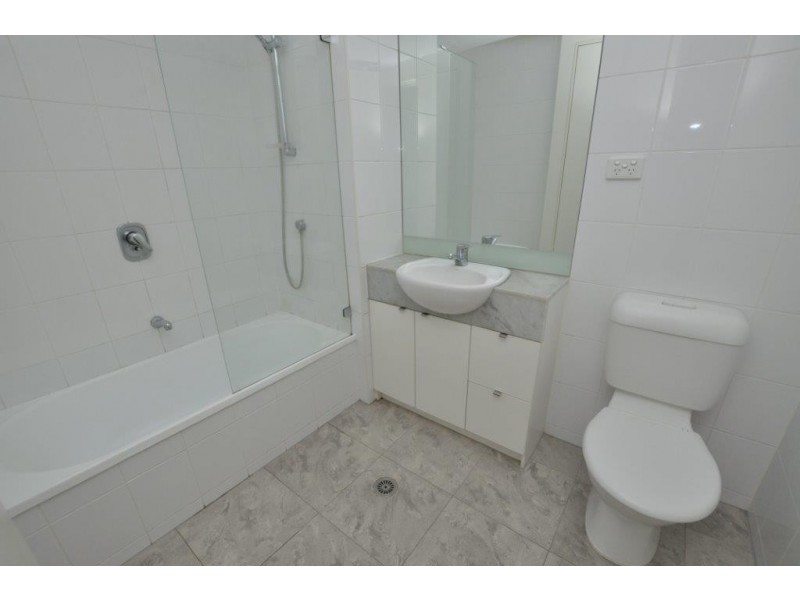 REF 061375/173 City Road, Southbank VIC 3006