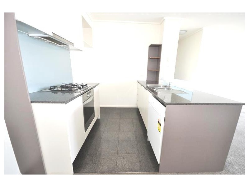 REF 061492/100 Kavanagh Street, Southbank VIC 3006