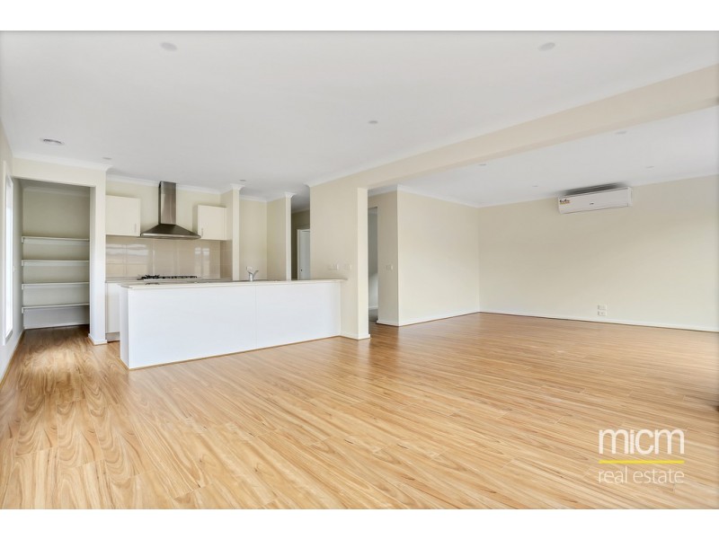 17 Hayward Street, Point Cook VIC 3030