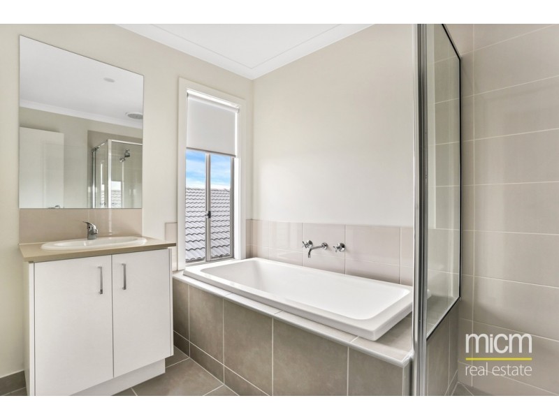 17 Hayward Street, Point Cook VIC 3030