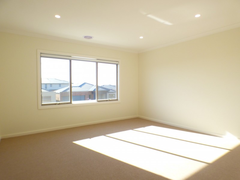 17 Hayward Street, Point Cook VIC 3030