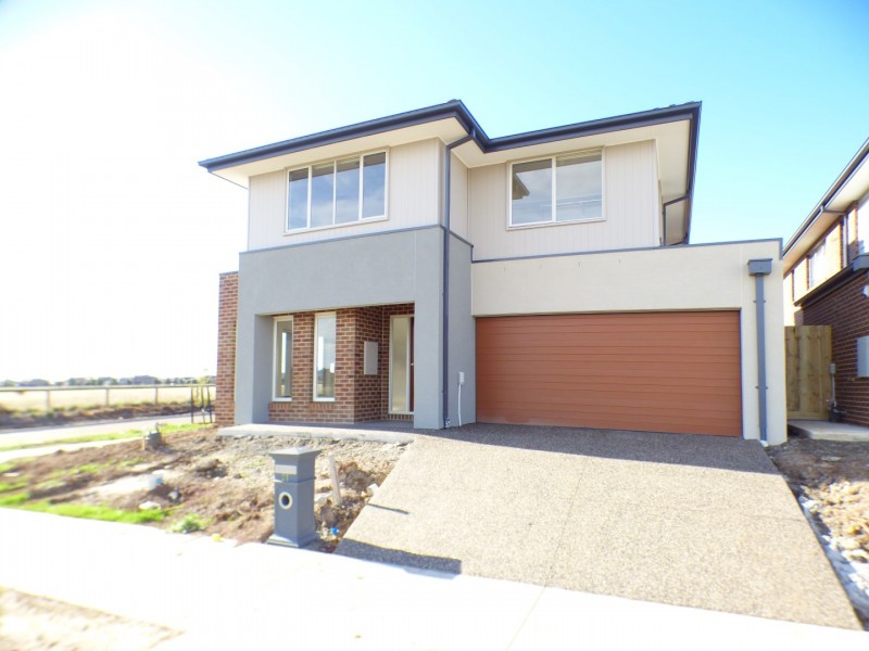 21 Merryfield Circuit, Williams Landing VIC 3027